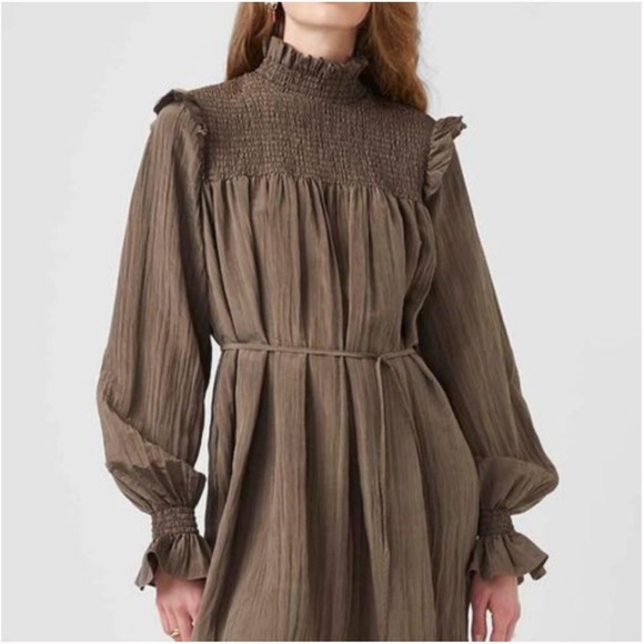 NWT French Connection Boza Crinkle Smocked Dress - Picture 2 of 4